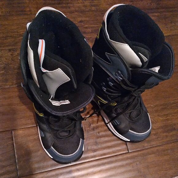 Snowboard Boots Lace Up Padded Ankle‎ Support Black Blue White - Picture 3 of 6